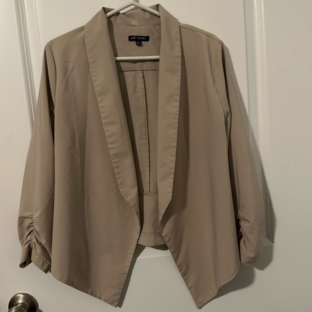 Michel Beige Open Blazer Size Medium